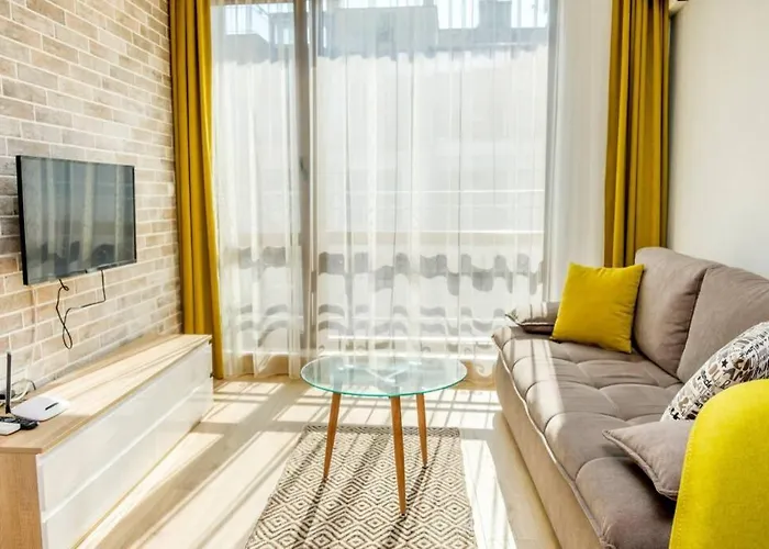 Charisma Apt - Lux At Top City Center Varna