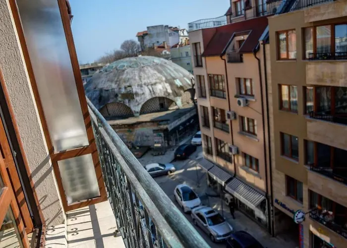 Apartment Charisma Apt - Lux At Top City Center