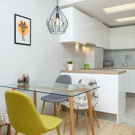 Charisma Apt - Lux At Top City Center Varna