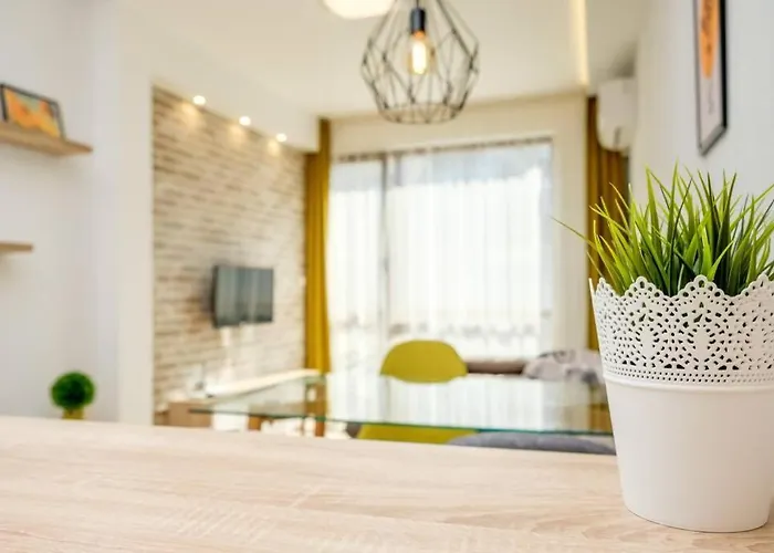 Apartament Charisma Apt - Lux At Top City Center Warna